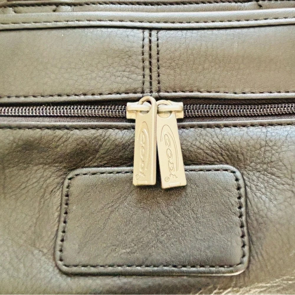 CODI Sophisticated Genuine Black Leather Briefcase/Laptop Unisex Bag 14”x11””x5”